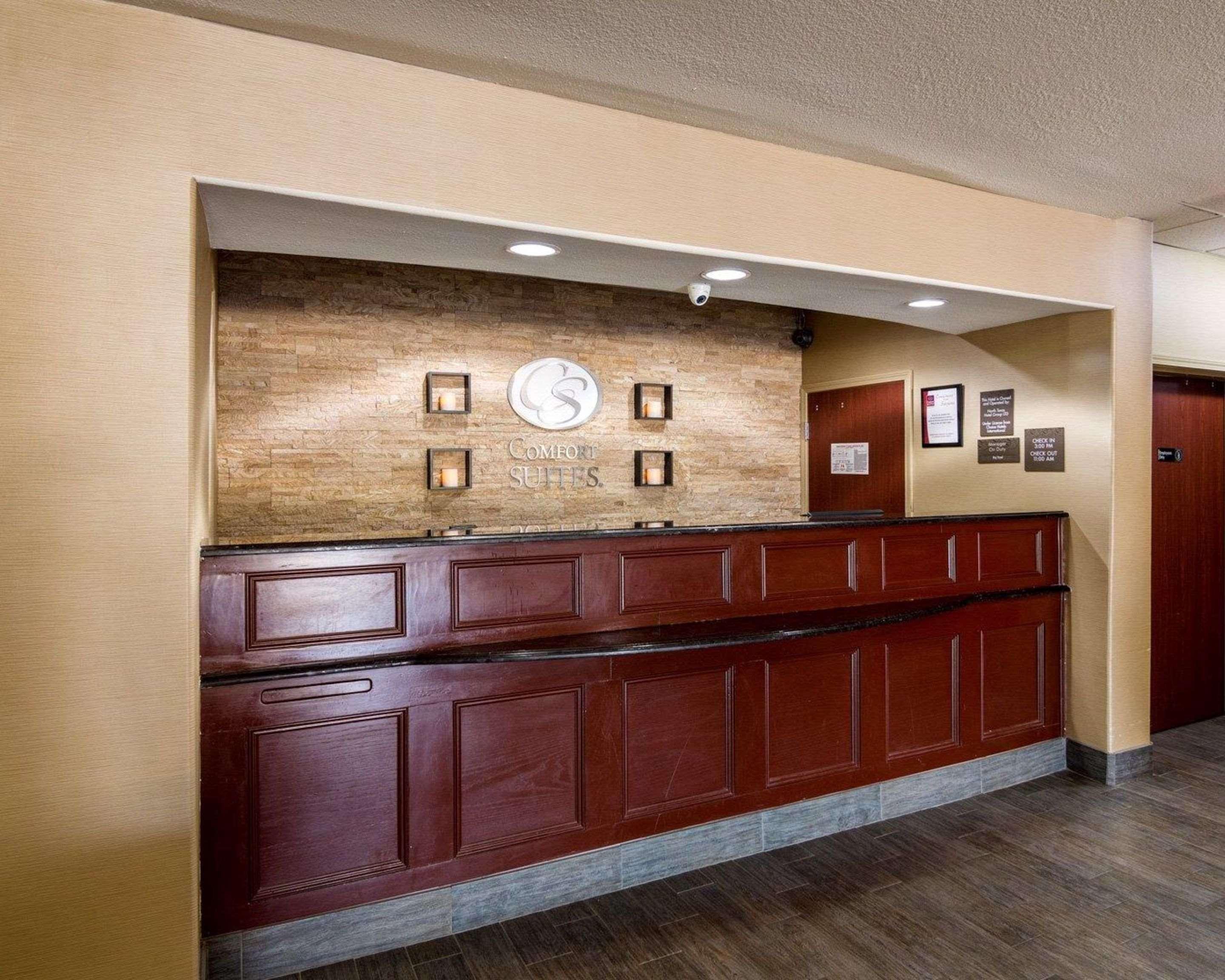 Comfort Suites Gainesville Exterior foto